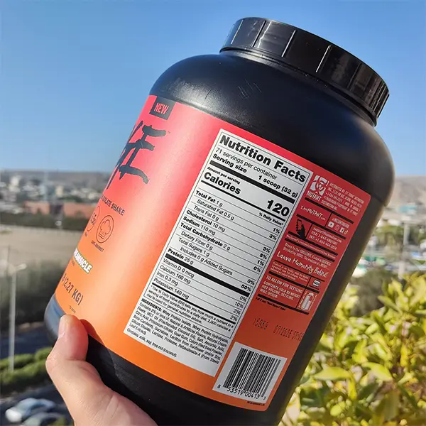 پروتئین وی ایزوله موتانت | Mutant ISO Surge-سم سون شاپ- sam7shop.ir